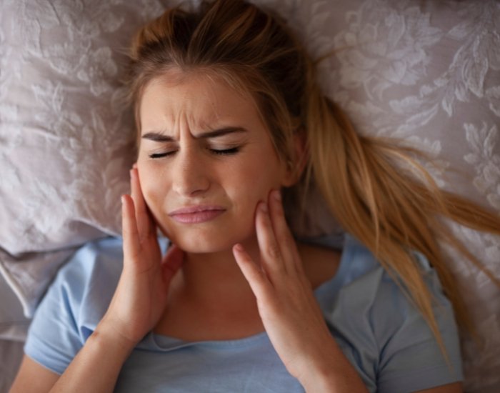 TMJ pain on one side